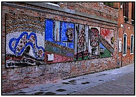 The Hatter'S Venice Apartment